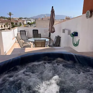  Apartamento Atico Helena Con Solarium Y Jacuzzi Privado En Laguna España