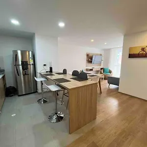  Apartamento 302 Comodidad, Aptofamiliar, 2habs, Usaquen & Arte Colombia